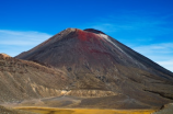 火山爆发的原因：地球不断在变化